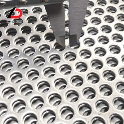 Altavoz de audio 1m X 2m 1.22m X 2.44m malla perforada de metal 1.5mm 2.0mm